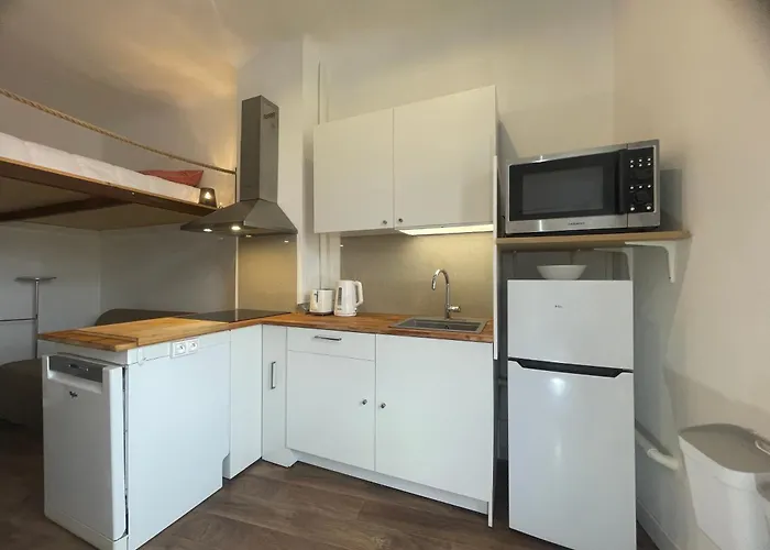 Studio Cosy Climatise Au Coeur Du Village De Saint Michel L\'Observatoire